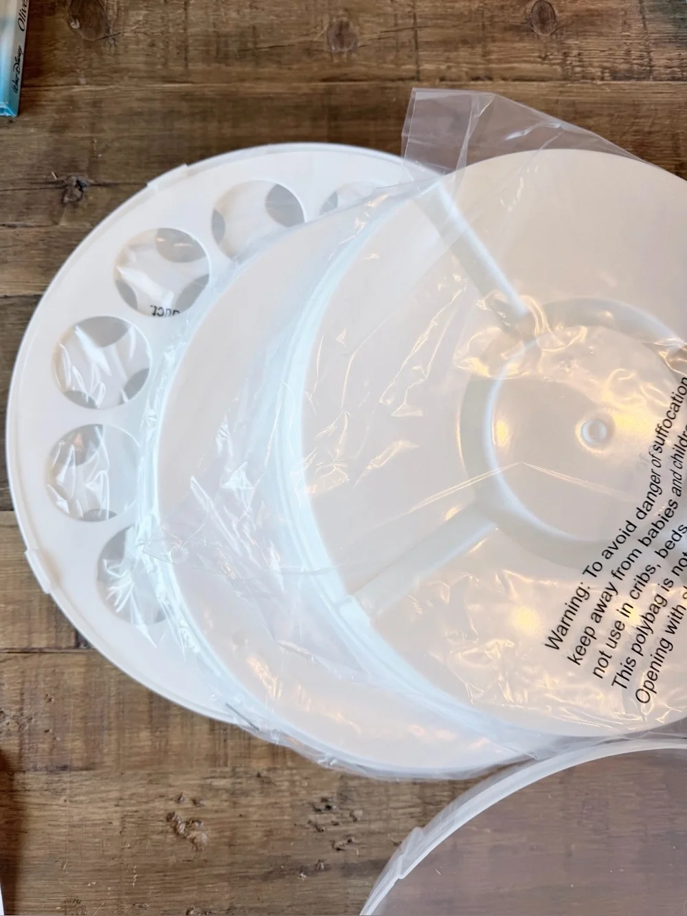 NWT Crazy Chef 6 in 1 Collapsible Cupcake | Cake Carrier with Lid.